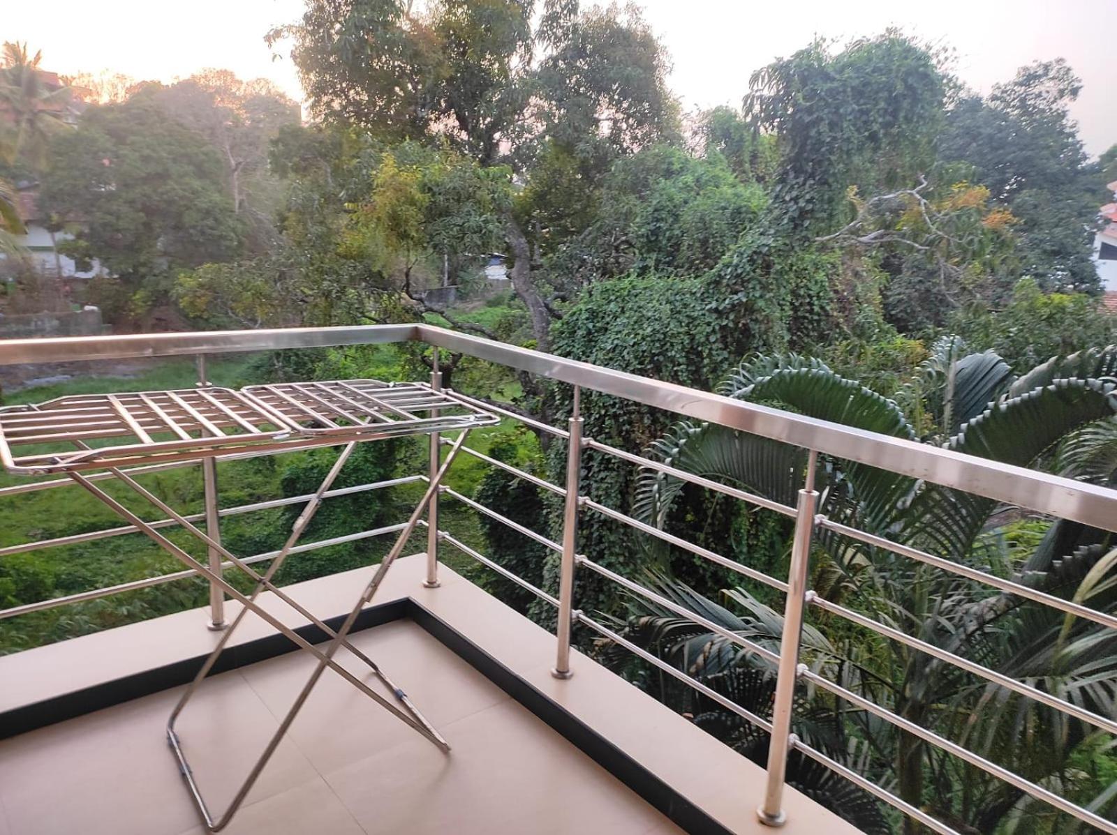 Ivy Retreat- Serviced Apartments Бага Экстерьер фото
